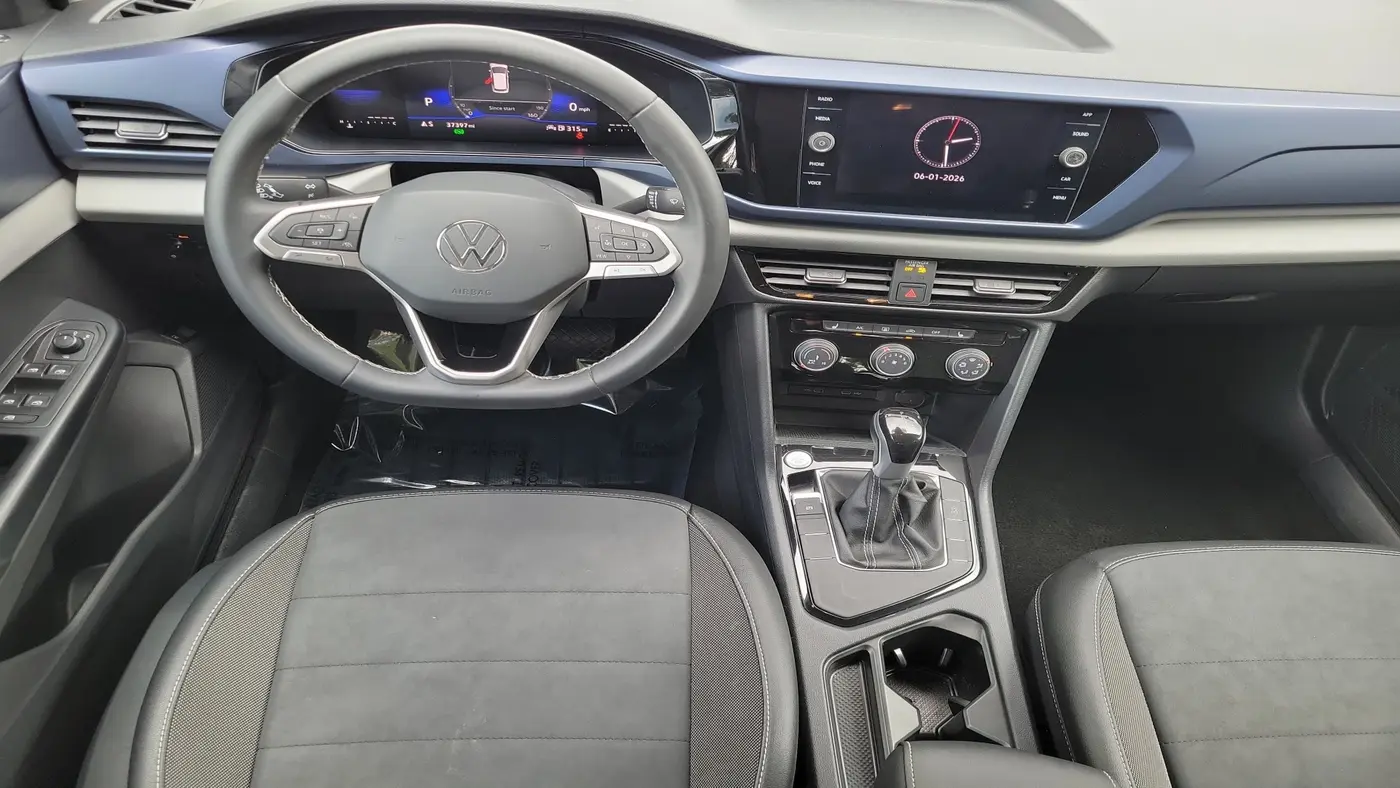 2023 Volkswagen Taos SE