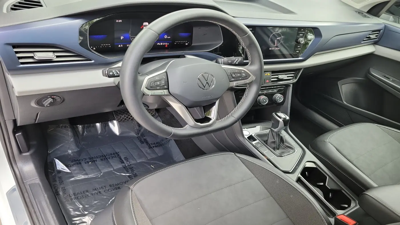 2023 Volkswagen Taos SE