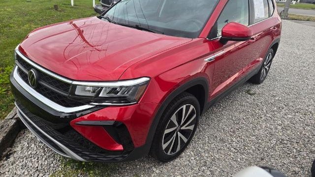 2024 Volkswagen Taos SE