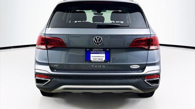 2023 Volkswagen Taos SE