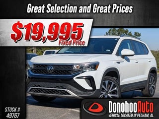 2024 Volkswagen Taos with Pure White Exterior