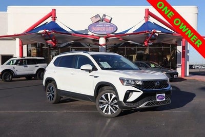 Photo of a 2024 Volkswagen Taos SE 4DR SUV for sale