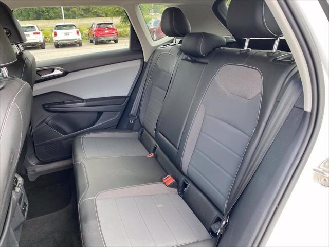 2023 Volkswagen Taos - $18,860