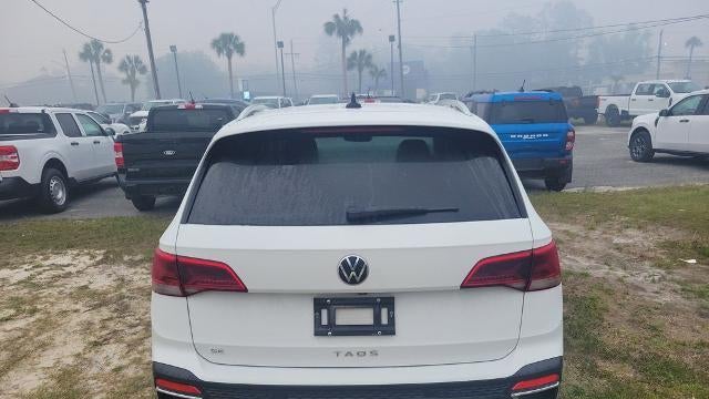 2024 Volkswagen Taos SE