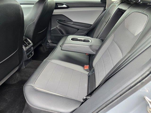 2023 Volkswagen Taos - $21,284