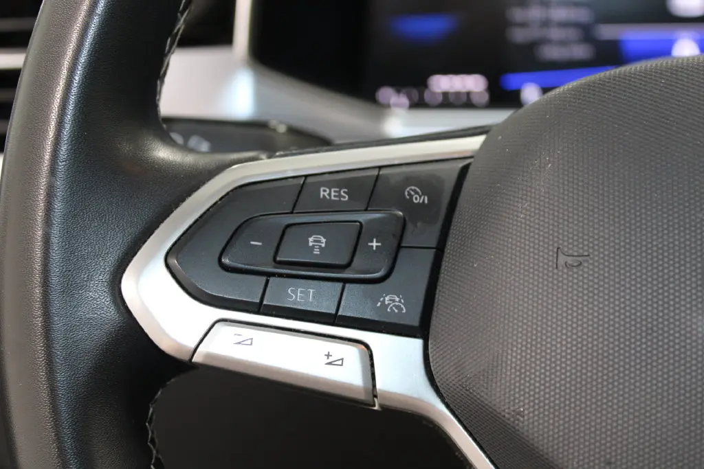2025 Volkswagen Taos - $23,198