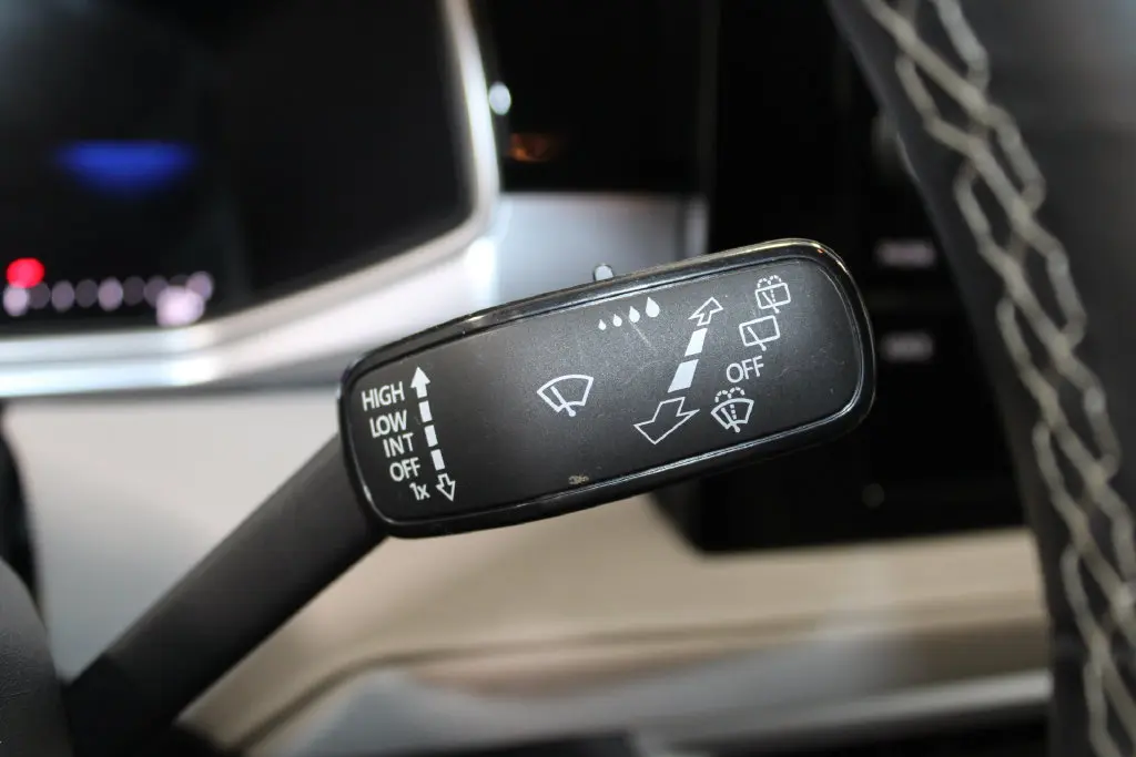 2025 Volkswagen Taos - $23,198