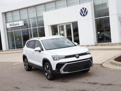 2025 Volkswagen Taos AWD SE 4motion 4DR SUV