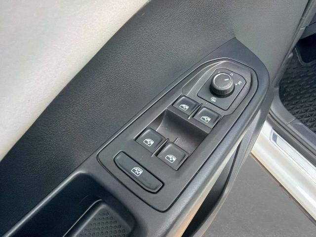 2025 Volkswagen Taos - $24,247
