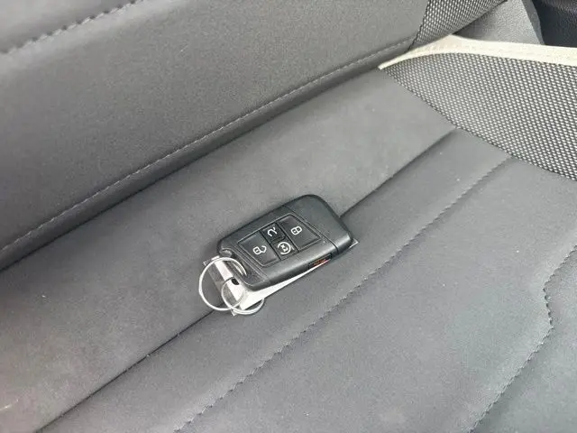 2025 Volkswagen Taos - $21,400