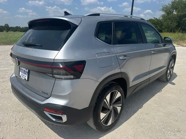 2025 Volkswagen Taos - $21,400