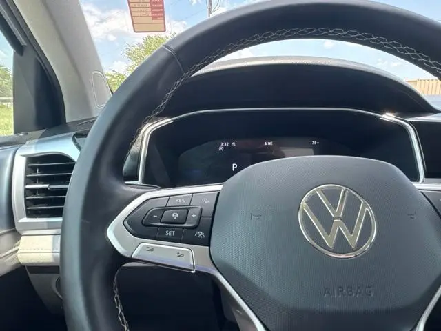 2025 Volkswagen Taos - $21,400