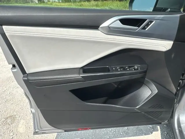 2025 Volkswagen Taos - $21,400