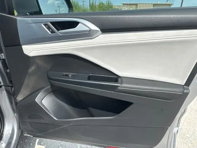 2025 Volkswagen Taos - $21,400