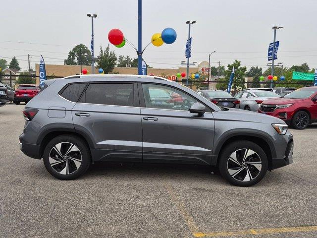 2025 Volkswagen Taos - $22,996
