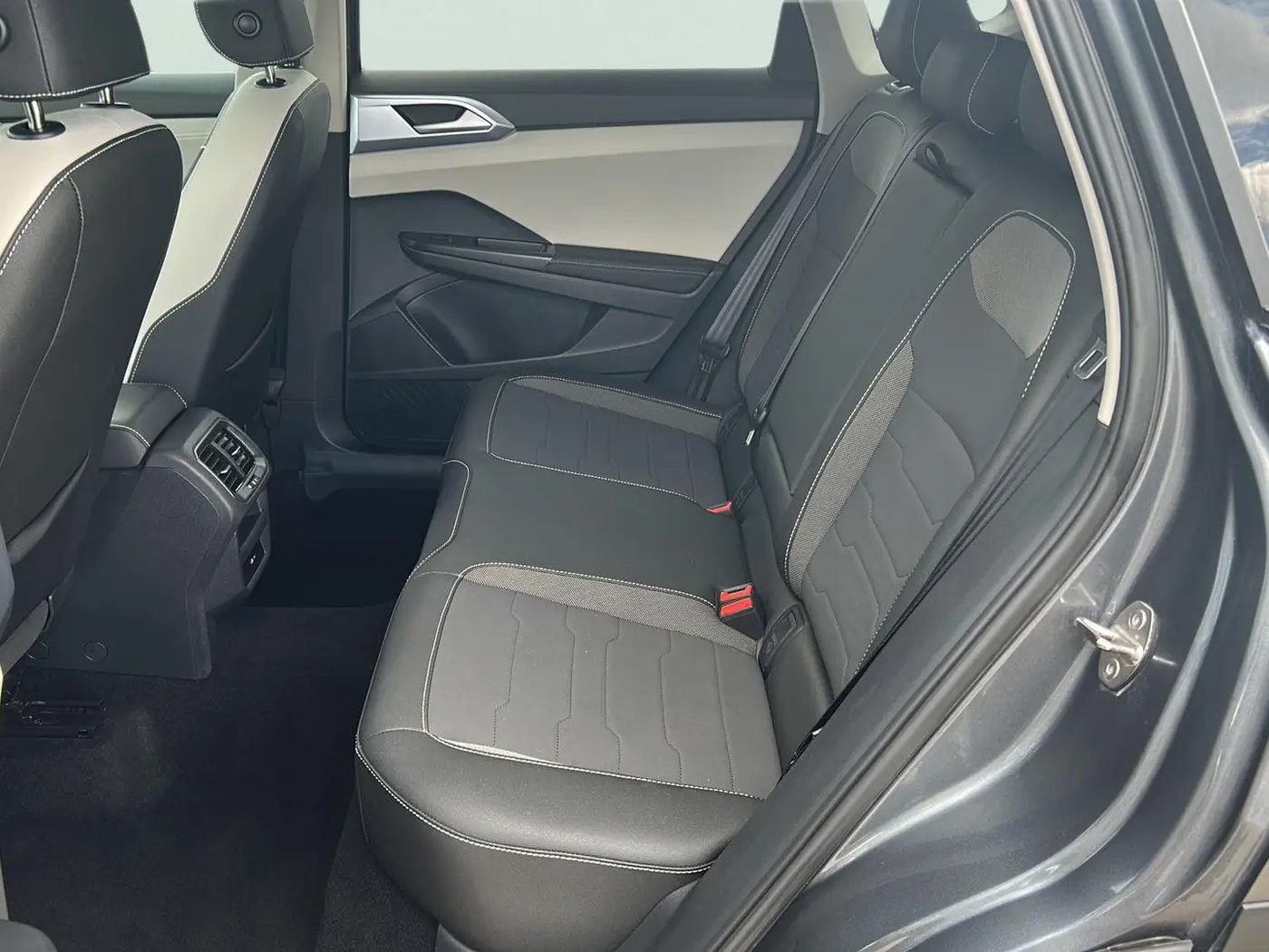 2025 Volkswagen Taos - $20,725