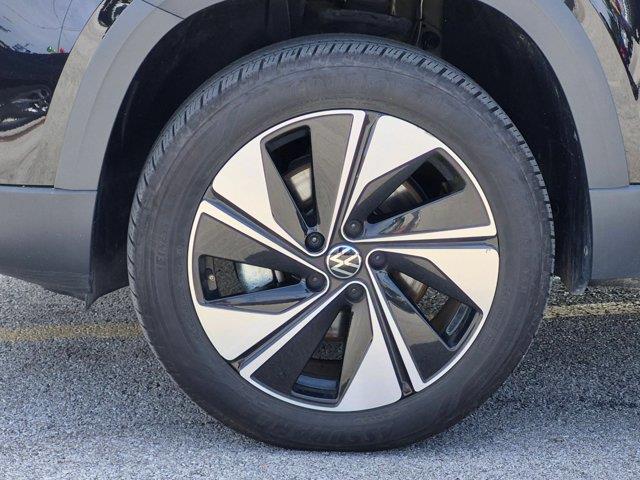 2025 Volkswagen Taos - $21,849