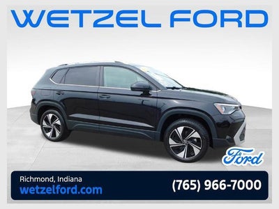 2025 Volkswagen Taos AWD SE 4motion 4DR SUV