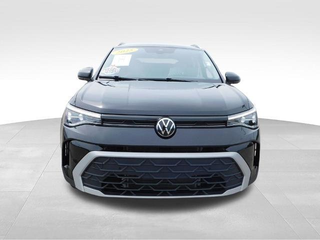 2025 Volkswagen Taos - $24,990