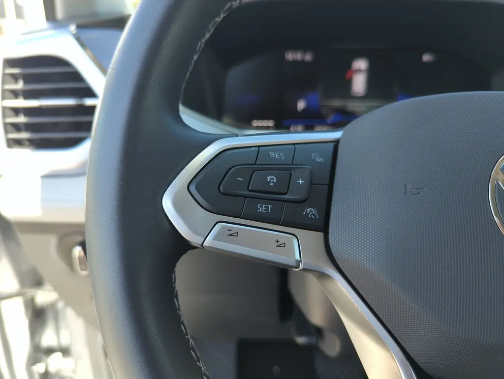 2025 Volkswagen Taos - $22,990
