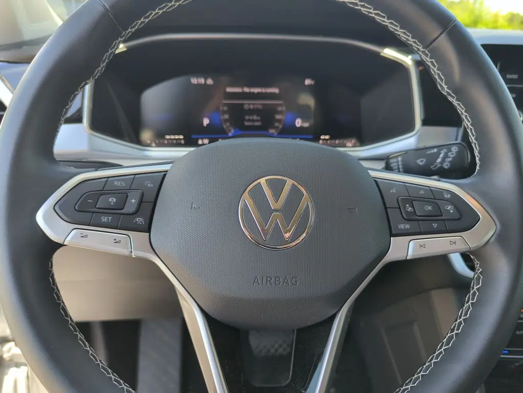 2025 Volkswagen Taos - $22,990