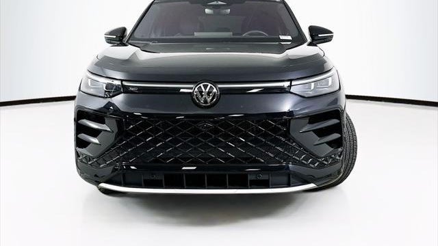 2026 Volkswagen Tiguan SEL R-Line Turbo 4Motion