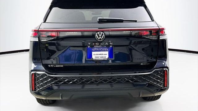 2026 Volkswagen Tiguan SEL R-Line Turbo 4Motion