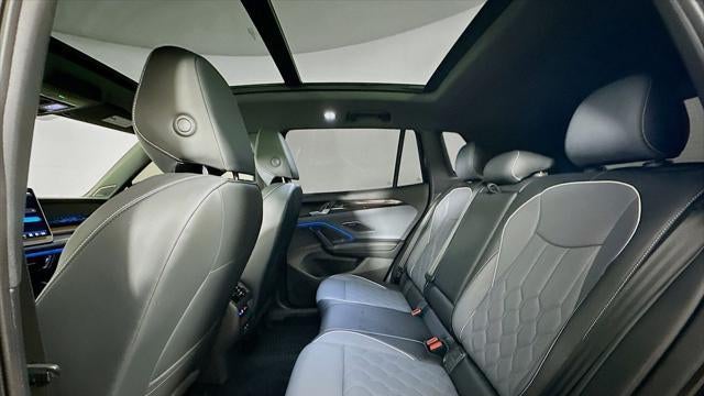 2026 Volkswagen Tiguan SEL R-Line Turbo 4Motion