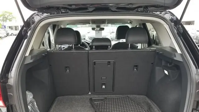 2024 Volkswagen Taos SE 4Motion