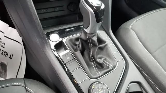 2024 Volkswagen Taos SE 4Motion