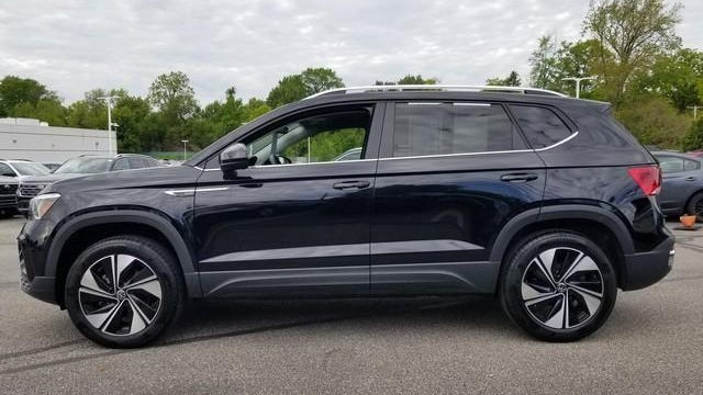 2024 Volkswagen Taos SE 4Motion