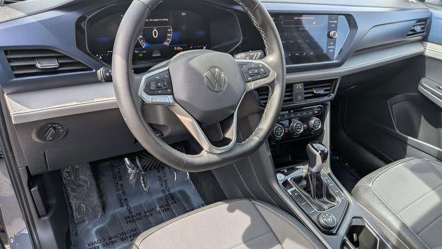 2024 Volkswagen Taos SE 4Motion
