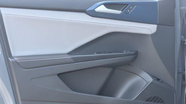 2024 Volkswagen Taos SE 4Motion