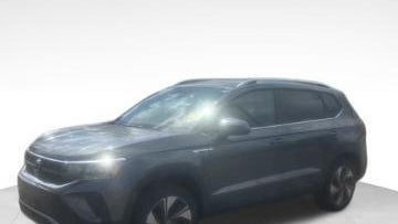 2024 Volkswagen Taos SE 4Motion