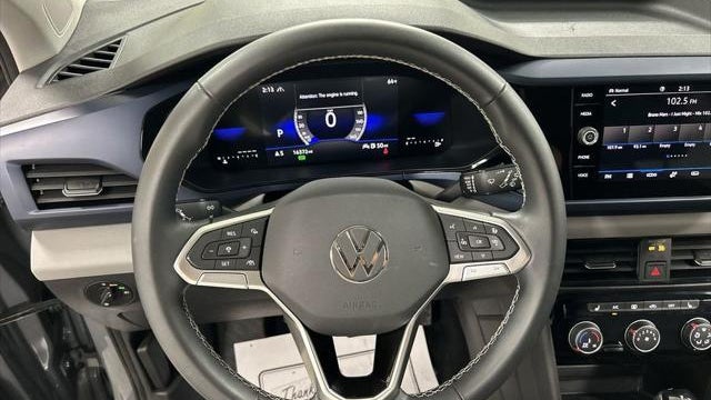 2023 Volkswagen Taos SE 4Motion