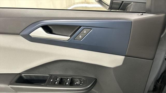 2023 Volkswagen Taos SE 4Motion