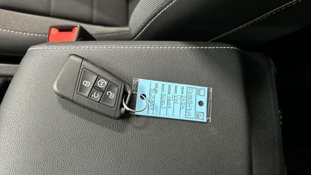 2023 Volkswagen Taos SE 4Motion