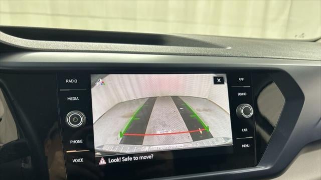2023 Volkswagen Taos SE 4Motion