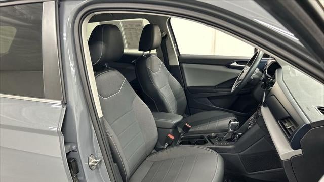 2023 Volkswagen Taos SE 4Motion