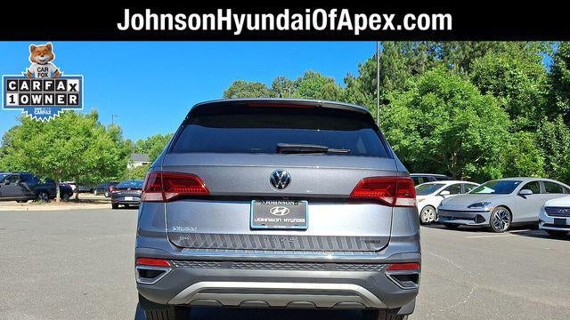 2024 Volkswagen Taos SE 4Motion