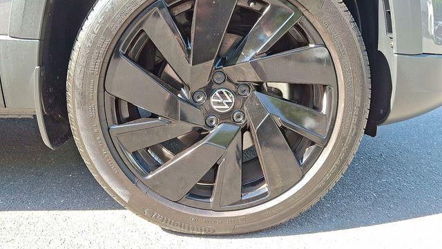 2024 Volkswagen Taos SE 4Motion