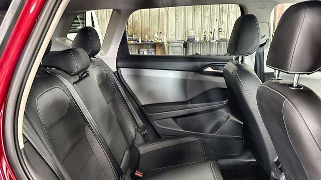 2023 Volkswagen Taos SE 4Motion