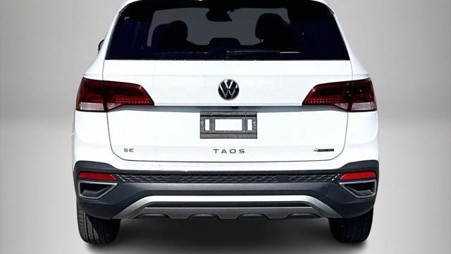 2024 Volkswagen Taos SE 4Motion