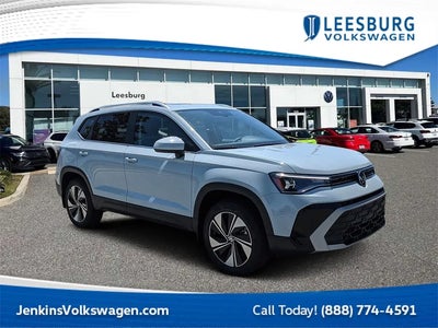 Photo of a 2025 Volkswagen Taos AWD SE 4motion 4DR SUV for sale