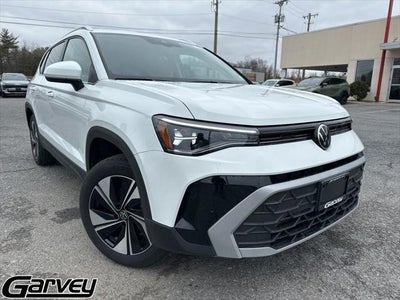 Photo of a 2025 Volkswagen Taos AWD SE 4motion 4DR SUV for sale