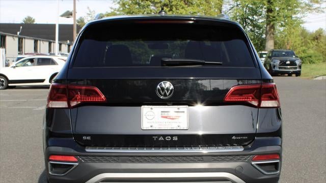 2024 Volkswagen Taos SE 4Motion