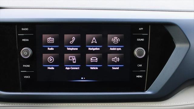 2024 Volkswagen Taos SE 4Motion