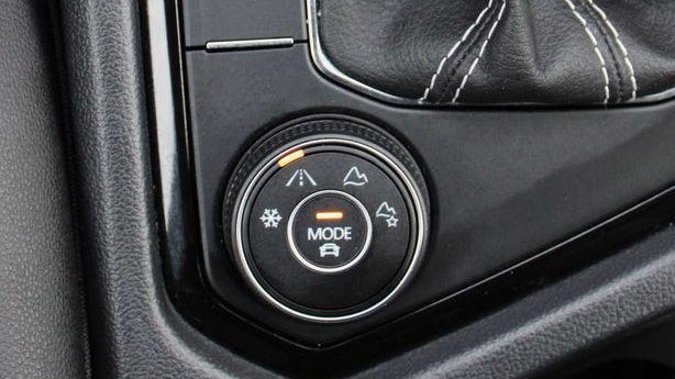 2024 Volkswagen Taos SE 4Motion