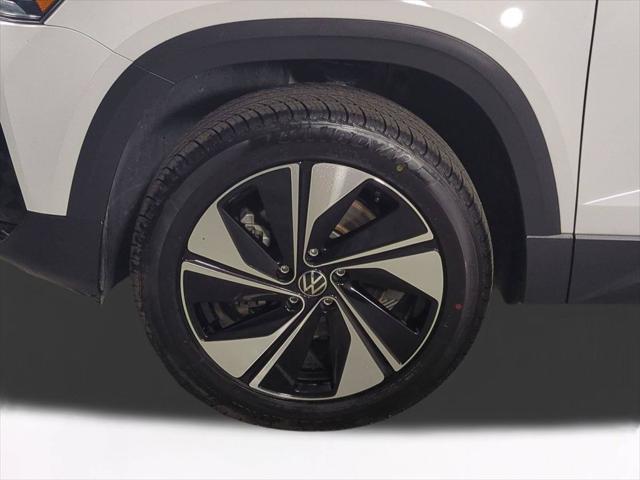2024 Volkswagen Taos - $19,465