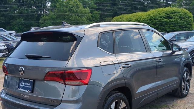 2024 Volkswagen Taos SE 4Motion